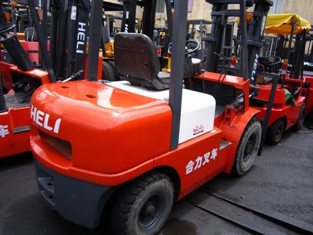 销售台州二手叉车、型号齐全转让、合力二手叉车代理销售